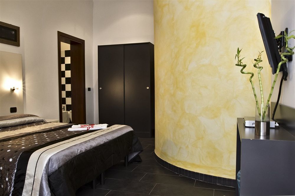 Zen Room แฟร์รารา ภายนอก รูปภาพ